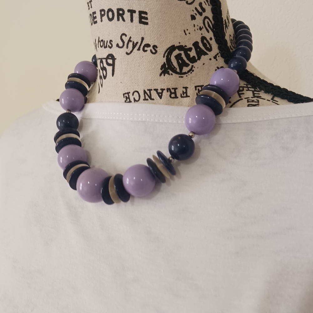 Purple Blue Beaded Spacer Disc Necklace Vintage - Picture 3 of 5